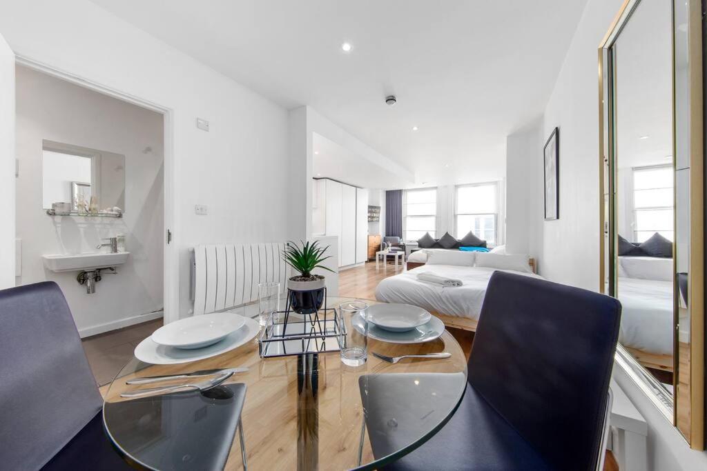 Stylish Sleep6 Flat At Iconic Piccadilly Circusvr6 Apartment London Bagian luar foto